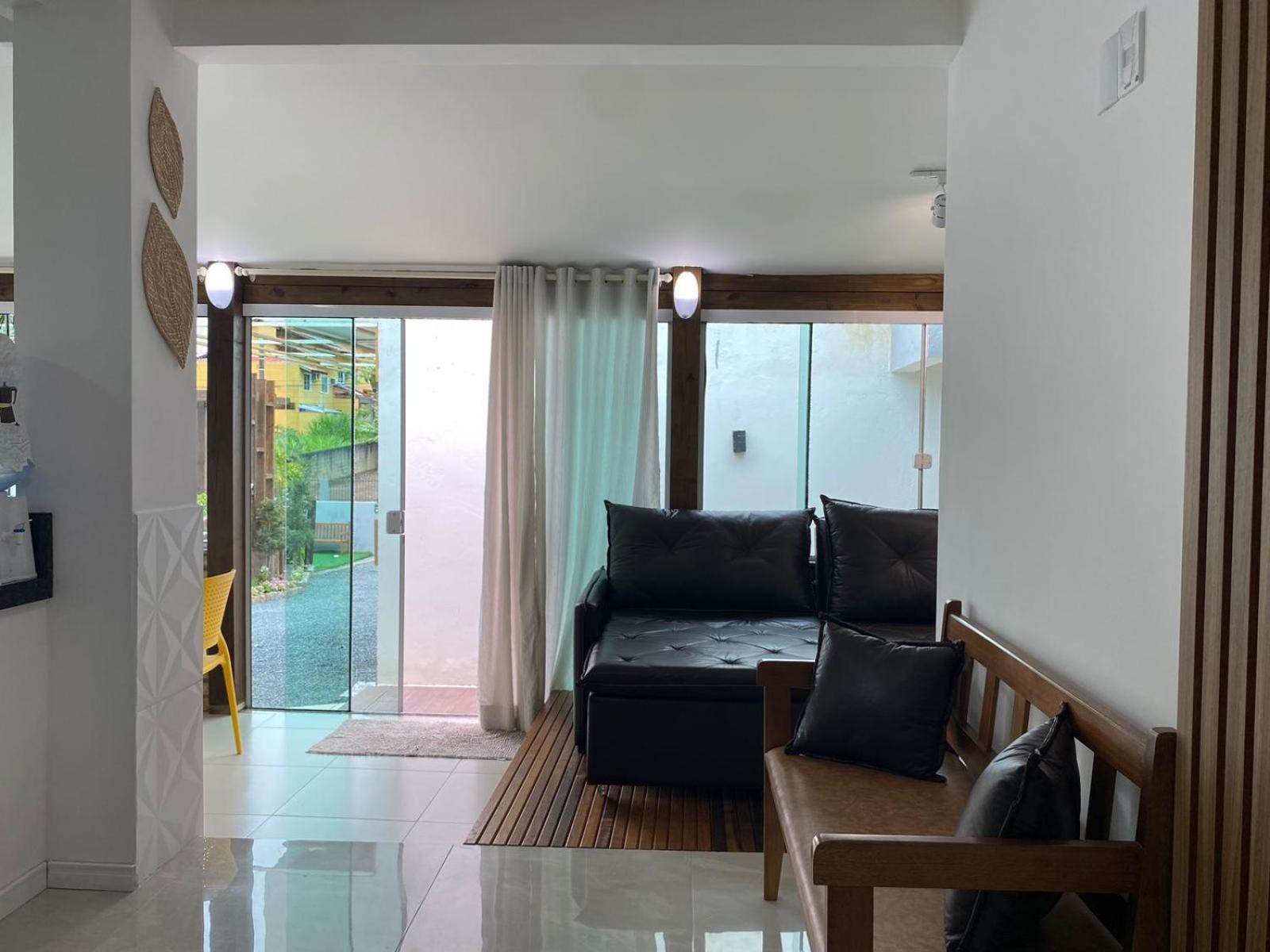 Residencial Com Piscina Possui Jacuzzi Aquecida Com Hidromassagem Villa Bombinhas Bagian luar foto
